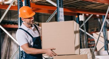 Outsourcing Warehouse and Distribution Services