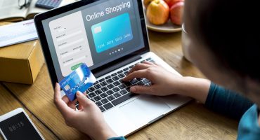 Strategies for Online Retail Fulfillment