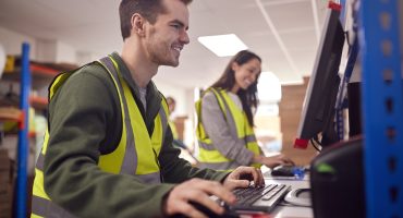 customer service in logistics