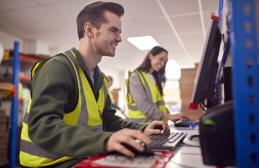 customer service in logistics