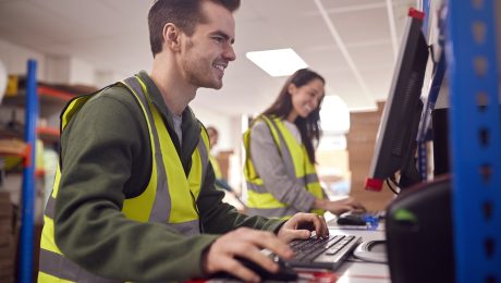 customer service in logistics