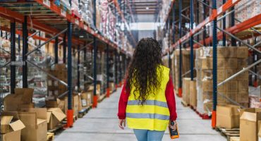 shared vs. dedicated warehousing